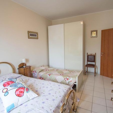 Trilocale Con Box Auto Varazze Exterior photo