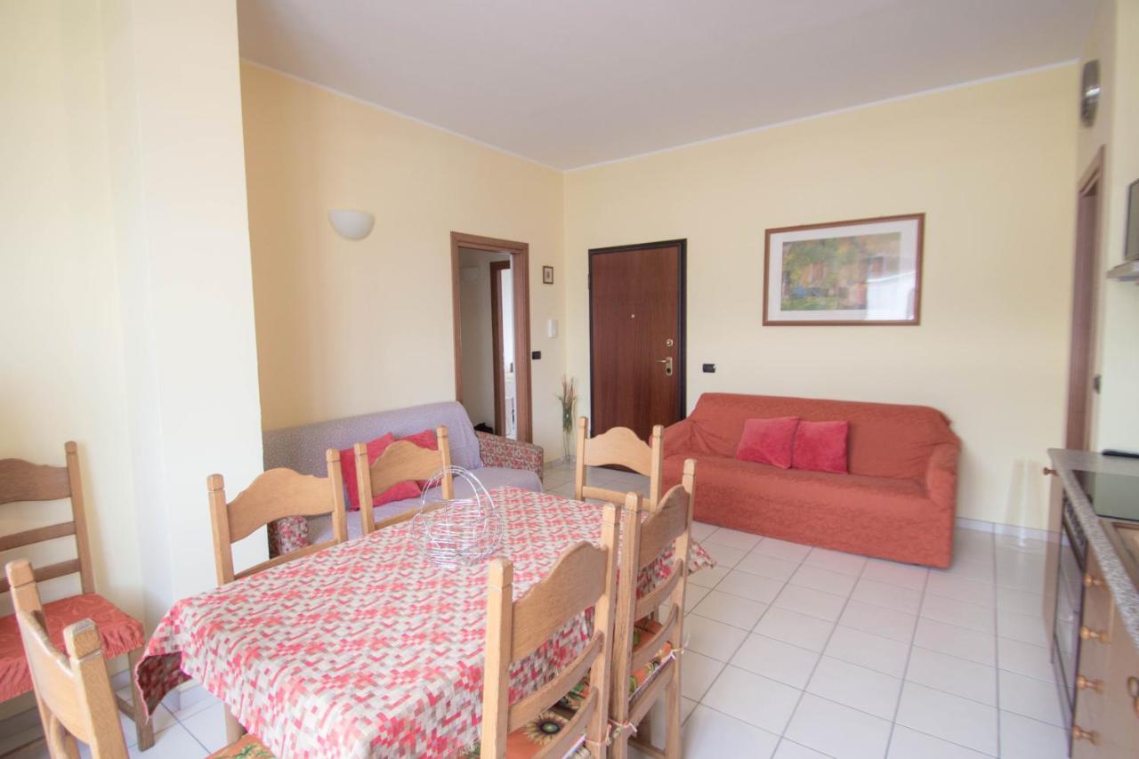 Trilocale Con Box Auto Varazze Exterior photo